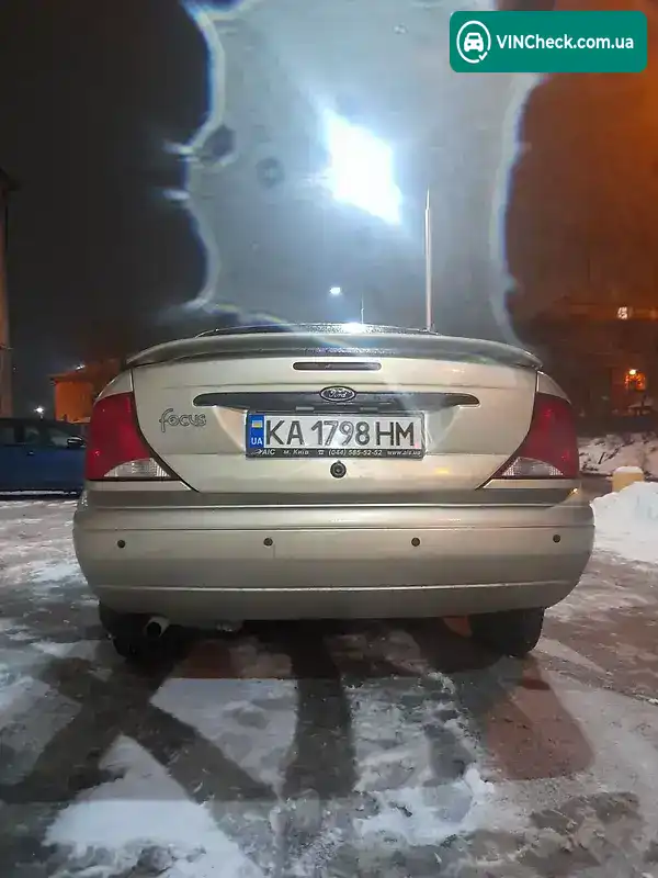 Ford Focus 2001, фото з оголошення 2 з 7, VIN 1FAFP343X1W272216