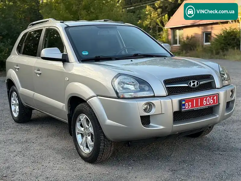 Hyundai Tucson 2010, фото з оголошення 2 з 20, VIN KMHJN81BP9U057063