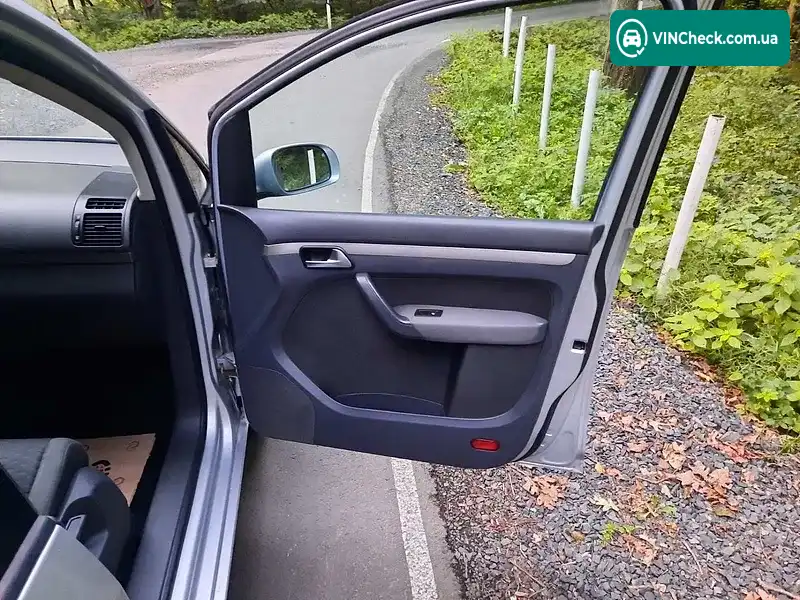 Volkswagen Touran 2007, фото з оголошення 2 з 20, VIN WVGZZZ1TZ7W036527
