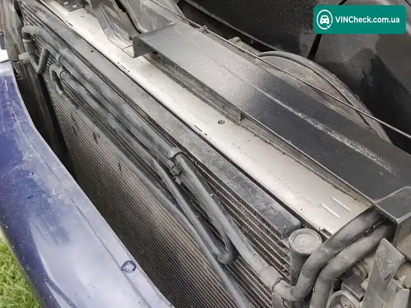 Audi A8 2000, фото з оголошення 2 з 16, VIN WAUZZZ4DZYN005738