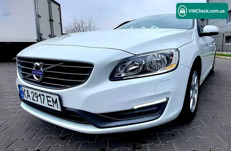 Volvo V60 2014, фото з оголошення 2 з 20, VIN YV1FW84ABE1210700