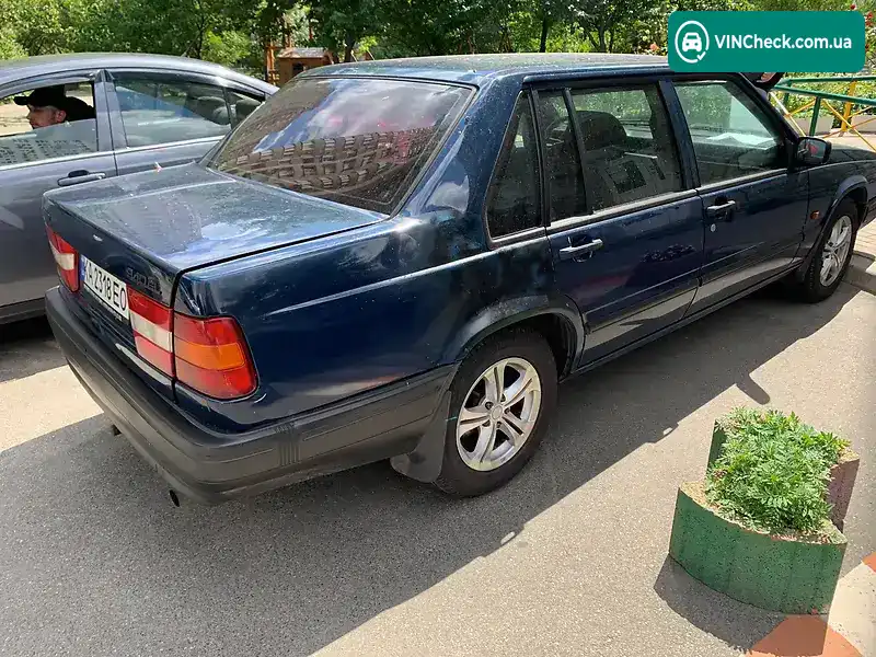 Volvo 940 1993, фото з оголошення 2 з 16, VIN YV1944803P1139226