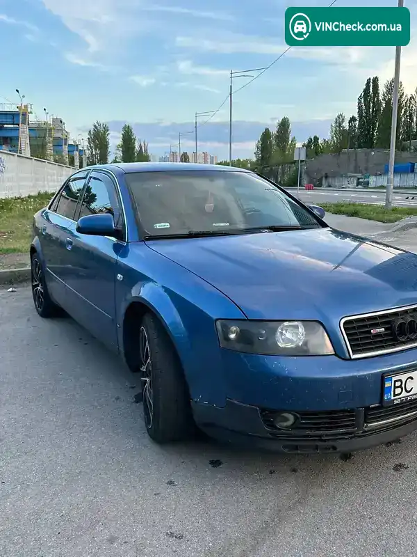 Audi A4 2001, фото з оголошення 1 з 10, VIN WAUZZZ8E32A034655