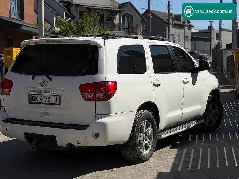 Toyota Sequoia 2013, фото з оголошення 2 з 18, VIN 5TDBW5G14ES093211