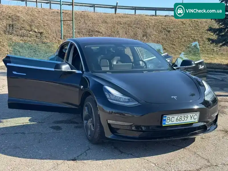 Tesla Model 3 2019, фото з оголошення 2 з 9, VIN 5YJ3E1EA8KF313291