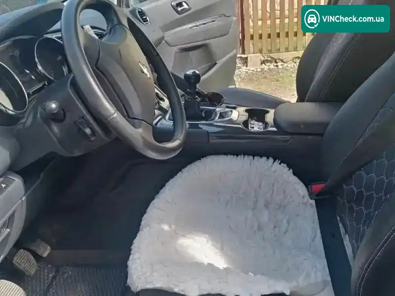Peugeot 3008 2011, фото з оголошення 2 з 11, VIN VF30U5FV8BS104287