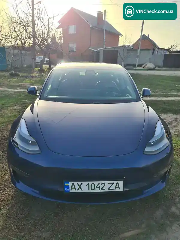 Tesla Model 3 2021, фото з оголошення 2 з 11, VIN 5YJ3E1EA1MF015930