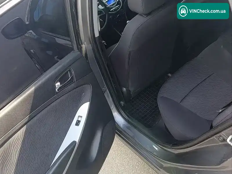 Hyundai Accent 2012, фото з оголошення 2 з 20, VIN Z94CU41CACR183542