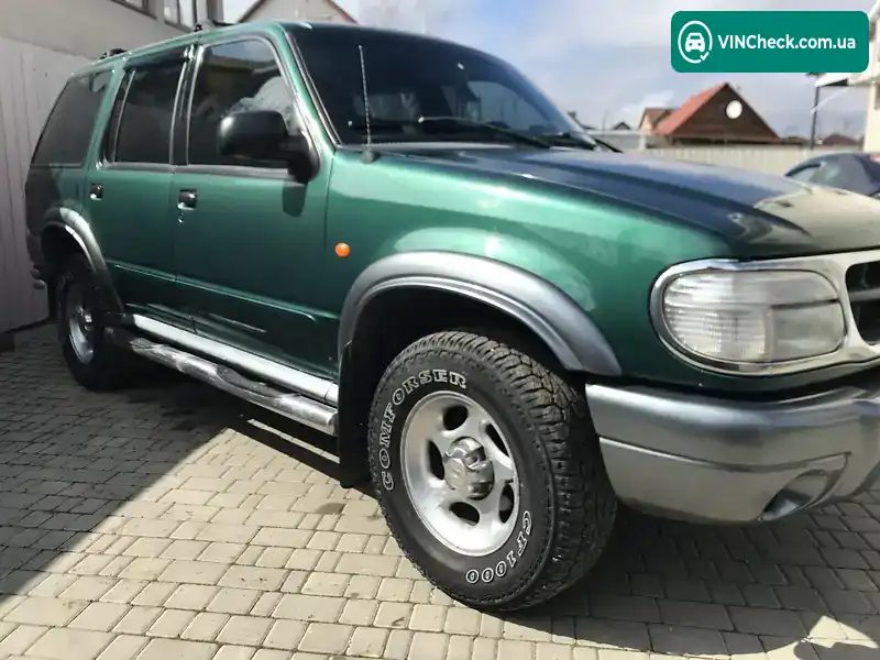 Ford Explorer 2000, фото з оголошення 2 з 12, VIN 1FMDU73E0YUB47103