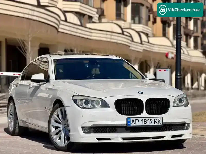 BMW 7 Series 2011, фото з оголошення 2 з 20, VIN WBAKC01030DR96527