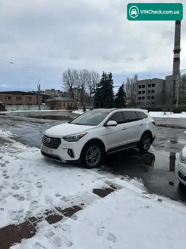 Hyundai Santa FE 2018, фото з оголошення 1 з 15, VIN KM8SR4HF5KU305399