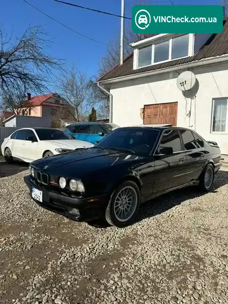 BMW 5 Series 1992, фото з оголошення 1 з 9, VIN WBAHB51030GG14024