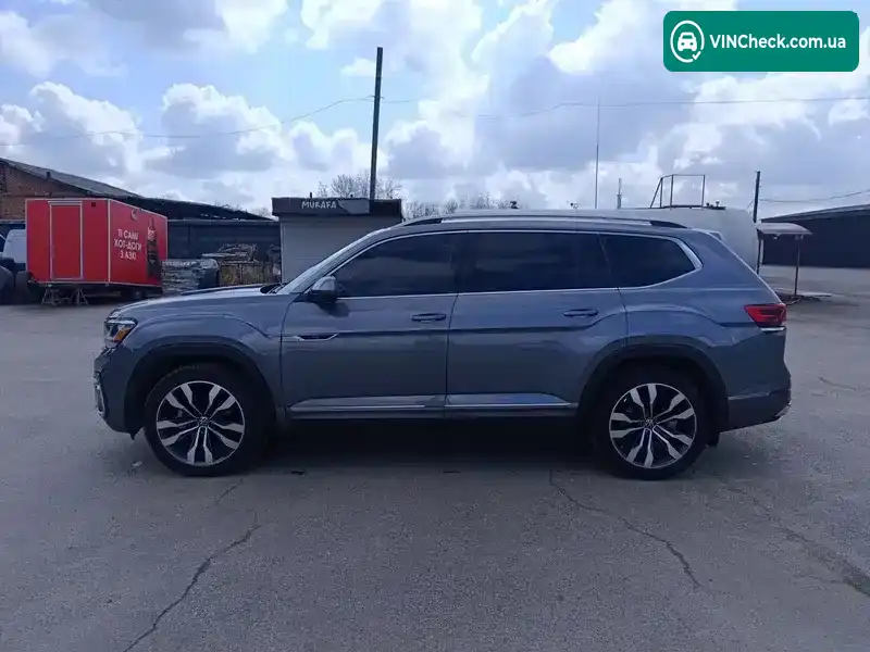 Volkswagen Atlas 2021, фото з оголошення 2 з 21, VIN 1V2FR2CA8NC511900