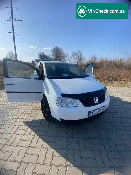 Volkswagen Touran 2004, фото з оголошення 1 з 21, VIN WVGZZZ1TZ4W117116