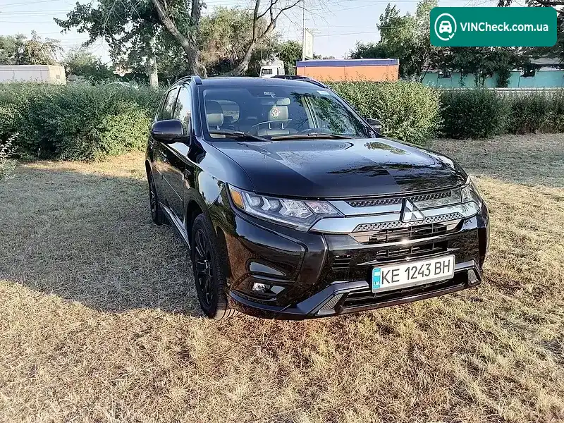 Mitsubishi Outlander 2021, фото з оголошення 1 з 20, VIN JA4J2VA73MZ001114