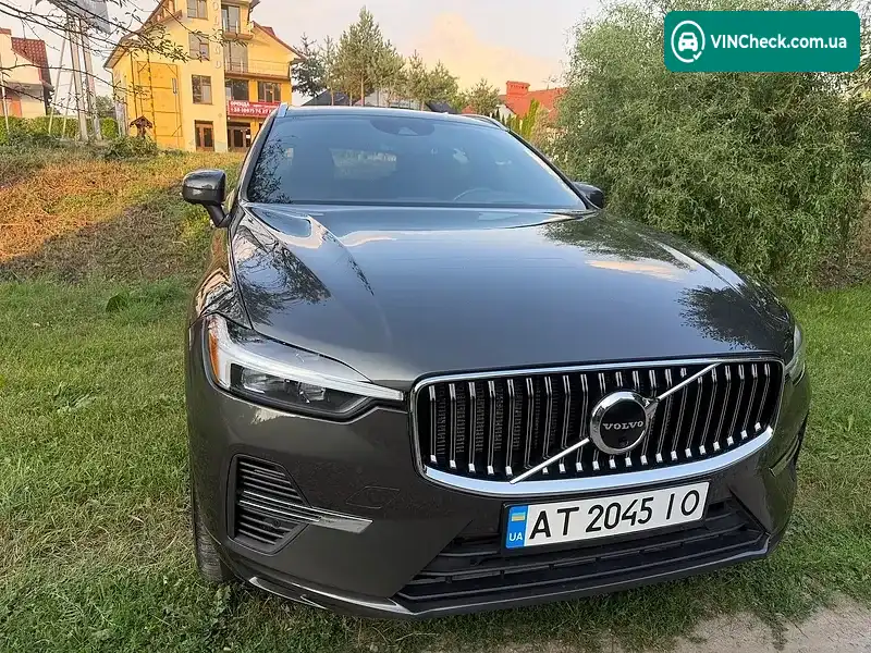 Volvo XC60 2020, фото з оголошення 2 з 20, VIN YV4BR0DK8M1765027