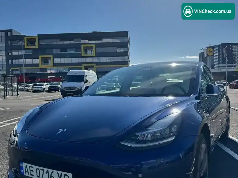 Tesla Model 3 2019, фото з оголошення 2 з 21, VIN 5YJ3E1EAXKF431732