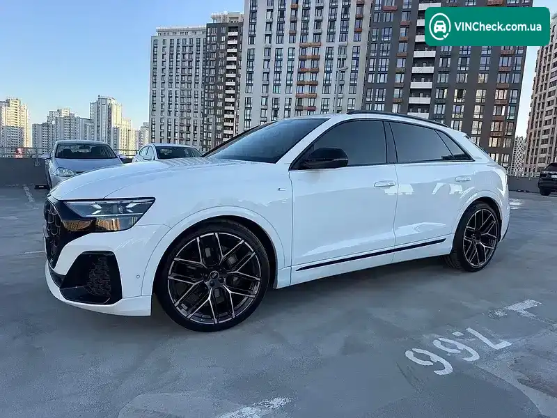 Audi Q8 2025, фото з оголошення 2 з 20, VIN WAUZZZF13SD038221