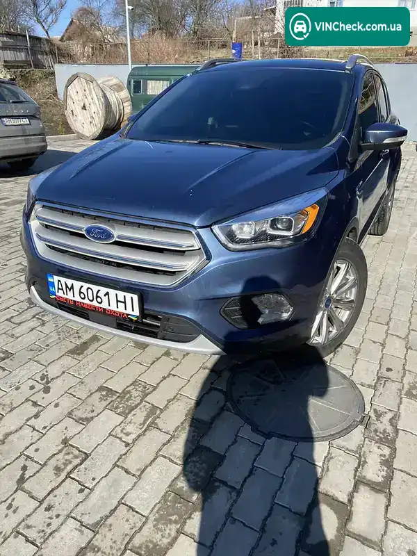 Ford Escape 2017, фото з оголошення 1 з 10, VIN 1FMCU0J91JUA66531