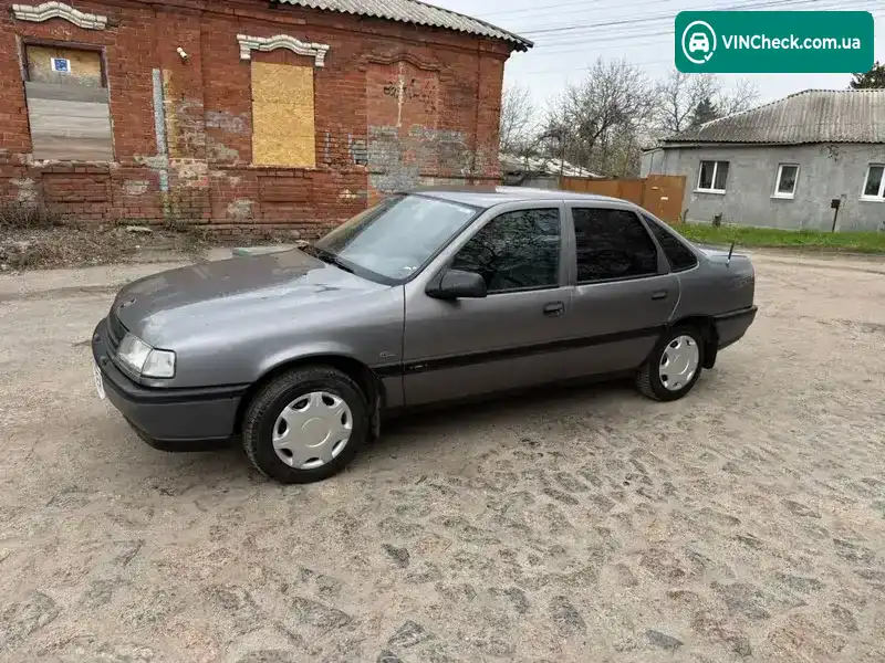 Opel Vectra 1990, фото з оголошення 2 з 18, VIN W0L000087MC066080