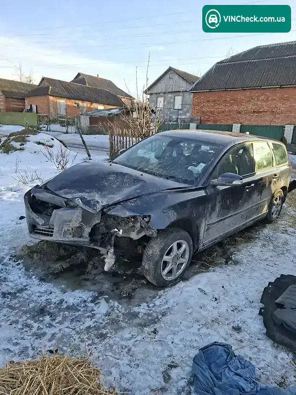 Volvo V50 2009, фото з оголошення 1 з 9, VIN YV1MW76E292496994
