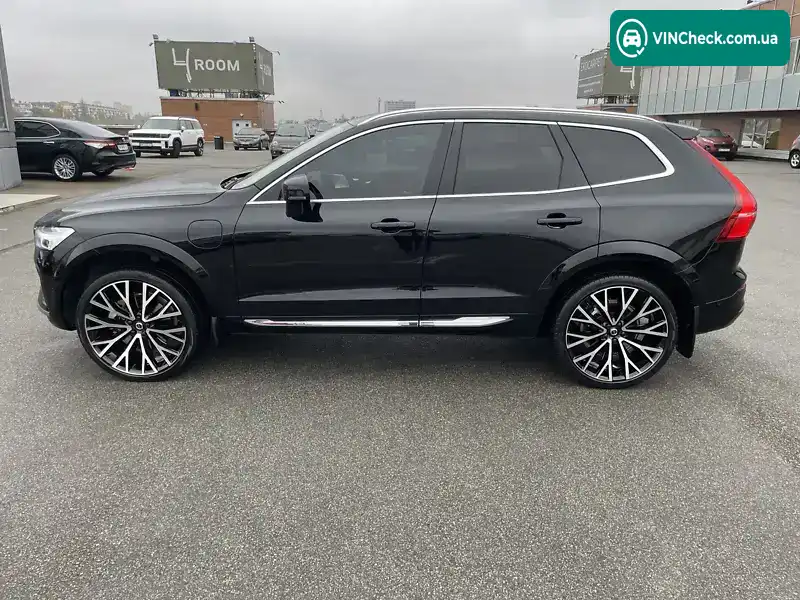 Volvo XC60 2022, фото з оголошення 1 з 21, VIN YV4H60DL1N1050121
