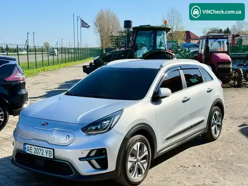 Kia Niro 2018, фото з оголошення 2 з 20, VIN KNACC81GFK5003899