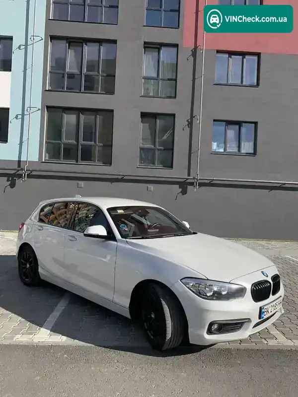 BMW 1 Series 2015, фото з оголошення 2 з 20, VIN WBA1V910105B16691