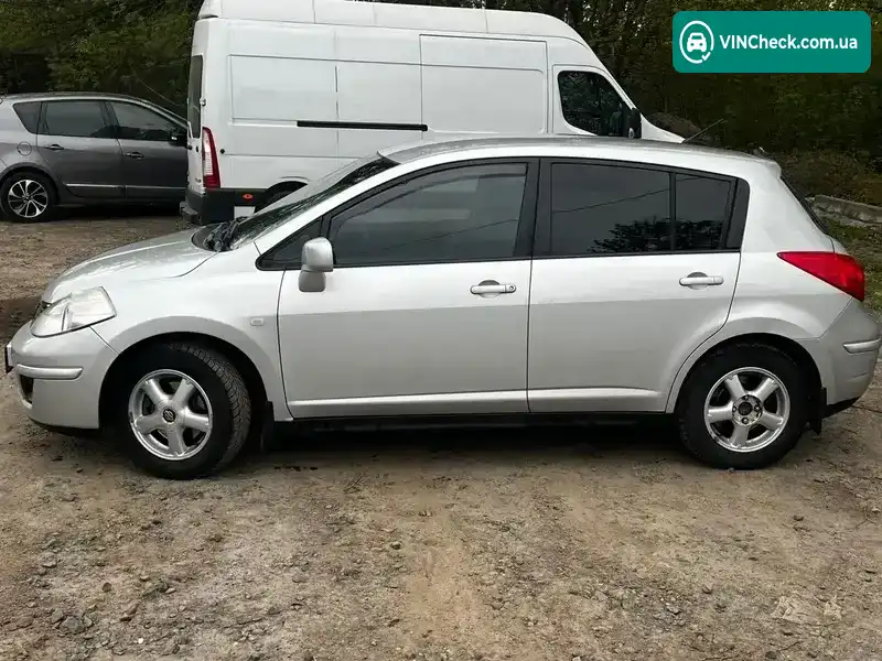 Nissan TIIDA 2008, фото з оголошення 2 з 21, VIN 3N1FCAC11UL442458