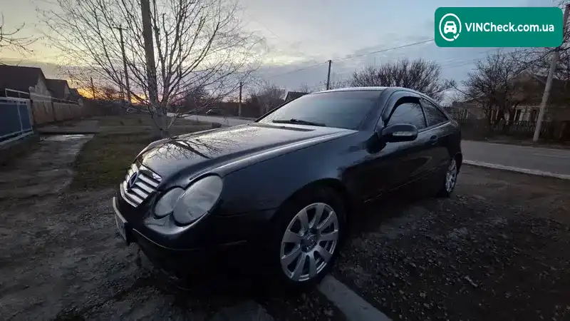 Mercedes-Benz C-Class 2001, фото з оголошення 1 з 19, VIN WDB2037351A211295