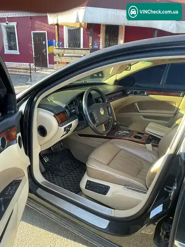 Volkswagen Phaeton 2007, фото з оголошення 2 з 20, VIN WVWZZZ3DZ88000781