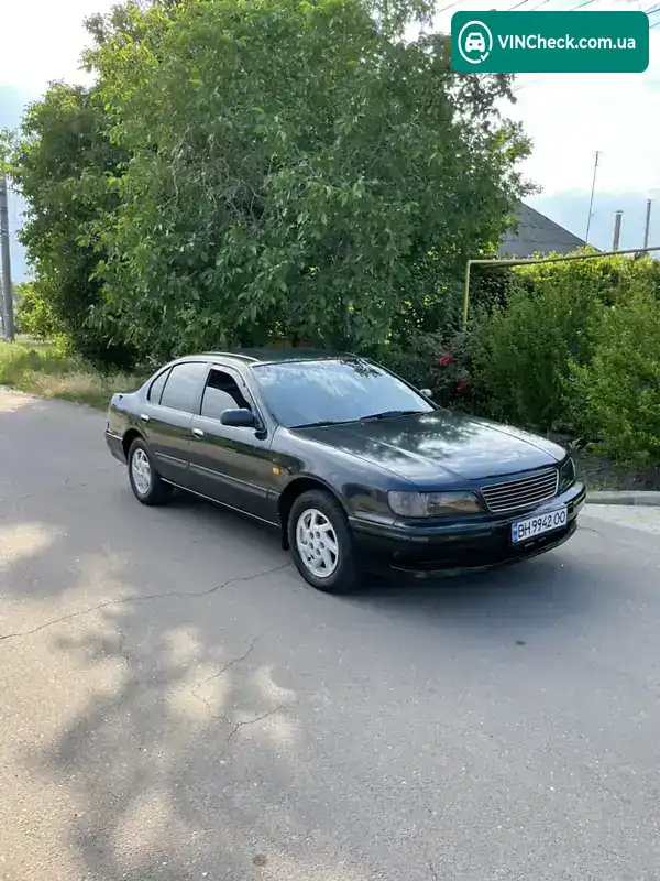 Nissan Maxima 1996, фото з оголошення 1 з 10, VIN JN1CAUA32U0011875