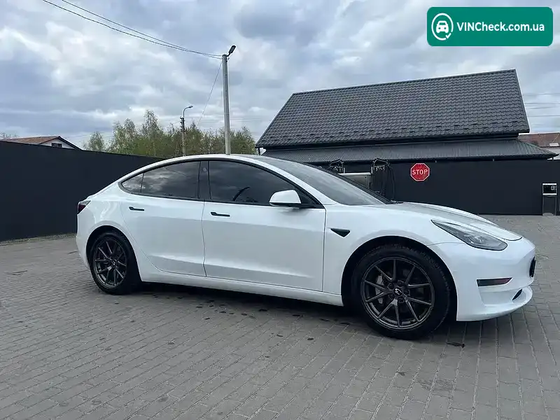 Tesla Model 3 2022, фото з оголошення 2 з 15, VIN 5YJ3E1EB6NF212750