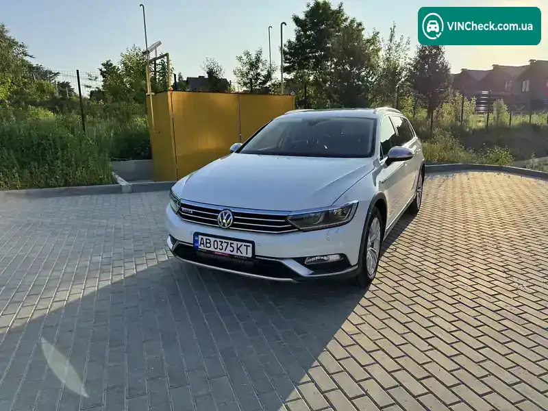 Volkswagen Passat 2019, фото з оголошення 2 з 21, VIN WVWZZZ3CZKE121182