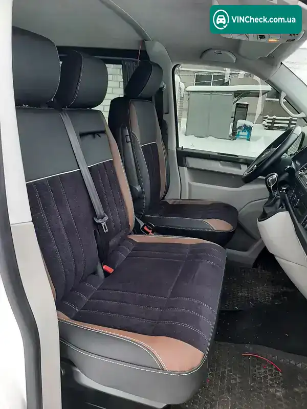 Volkswagen Transporter 2017, фото з оголошення 2 з 16, VIN WV1ZZZ7HZHH013870
