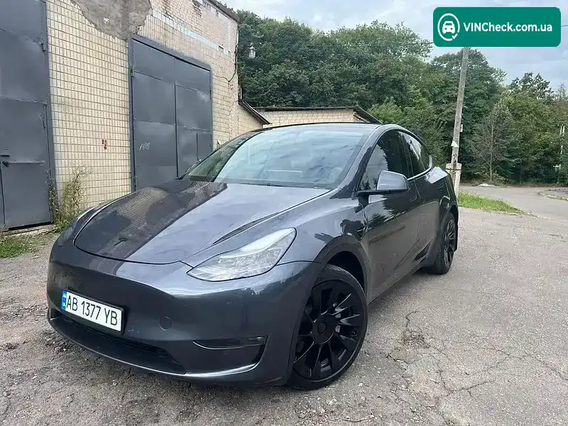 Tesla Model Y 2023, фото з оголошення 1 з 11, VIN 7SAYGDEE0PA117230
