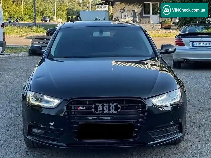 Audi A4 2013, фото з оголошення 2 з 20, VIN WAUAFAFL0EN022985