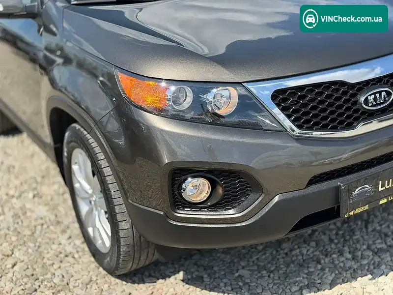 Kia Sorento 2010, фото з оголошення 2 з 20, VIN KNAKU814DA5034877