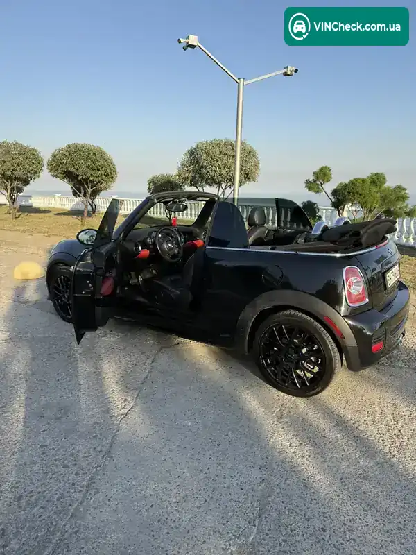 MINI Convertible 2015, фото з оголошення 2 з 21, VIN WMWZP3C50F2A91604