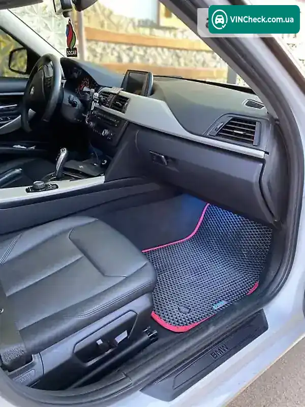 BMW 3 Series 2015, фото з оголошення 2 з 8, VIN WBA3C3G53FNT53381