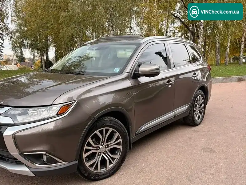 Mitsubishi Outlander 2017, фото з оголошення 1 з 20, VIN JA4JZ4AX3HZ611767