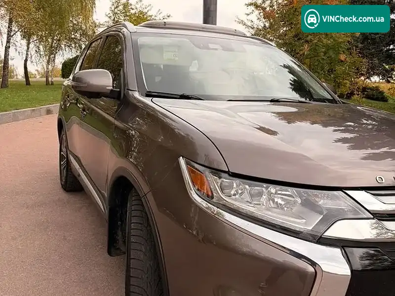 Mitsubishi Outlander 2017, фото з оголошення 2 з 20, VIN JA4JZ4AX3HZ611767