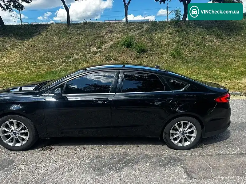 Ford Fusion 2016, фото з оголошення 2 з 10, VIN 3FA6P0H74HR278053