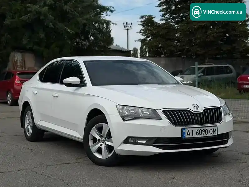 Skoda Superb 2017, фото з оголошення 1 з 17, VIN TMBAL4NP0JB300104