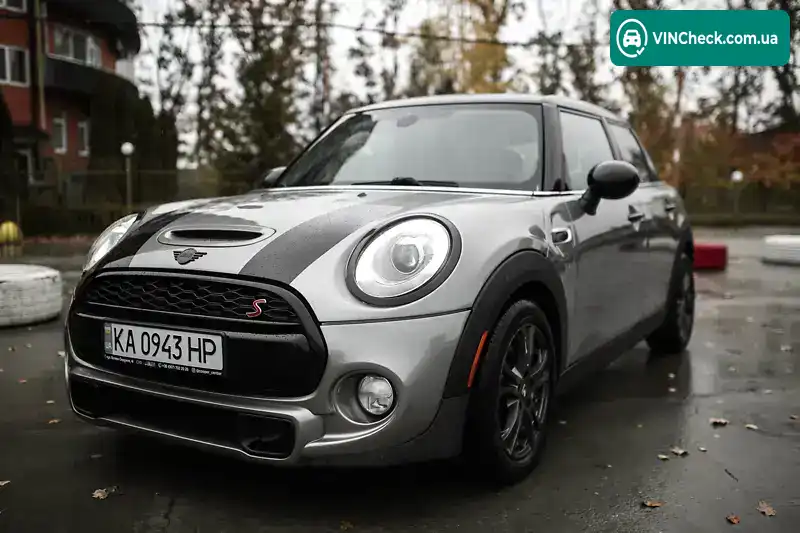 MINI Hatch 2017, фото з оголошення 2 з 20, VIN WMWXU3C32H2F49614
