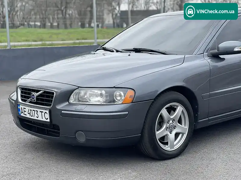 Volvo S60 2007, фото з оголошення 1 з 15, VIN YV1RS595972616572