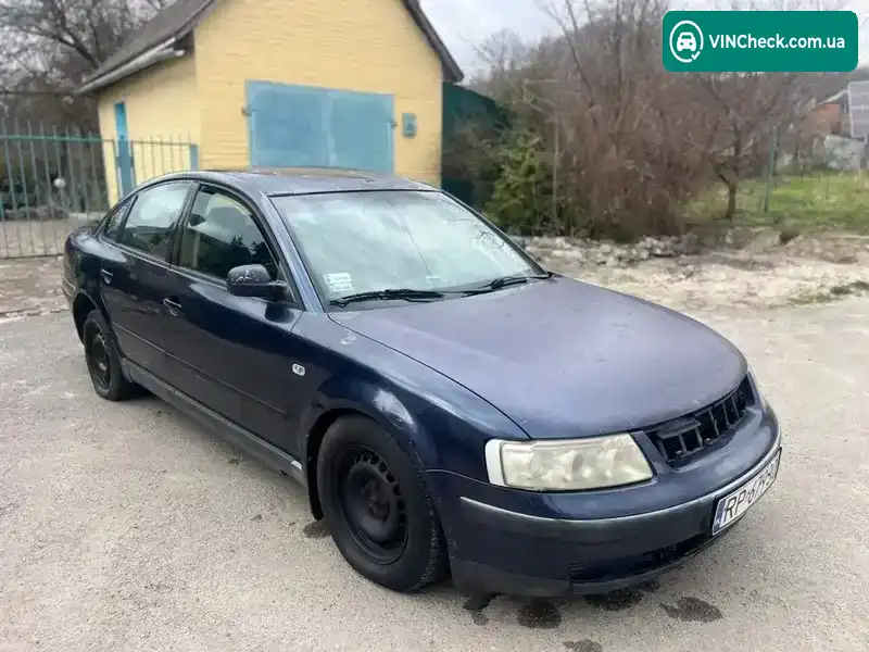 Volkswagen Passat 1997, фото з оголошення 1 з 11, VIN WVWZZZ3BZVE023371