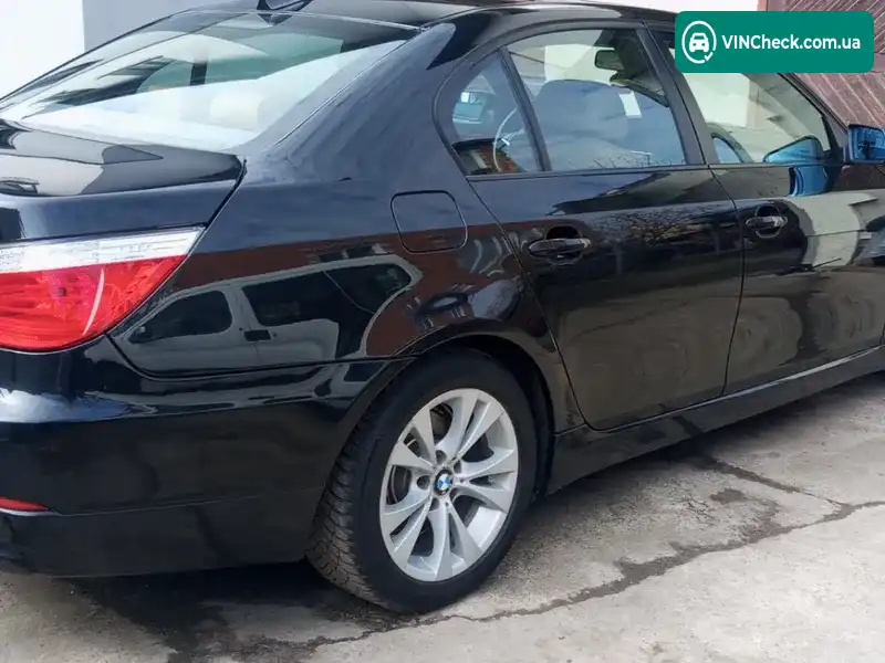 BMW 5 Series 2008, фото з оголошення 2 з 20, VIN WBANV93599C131892