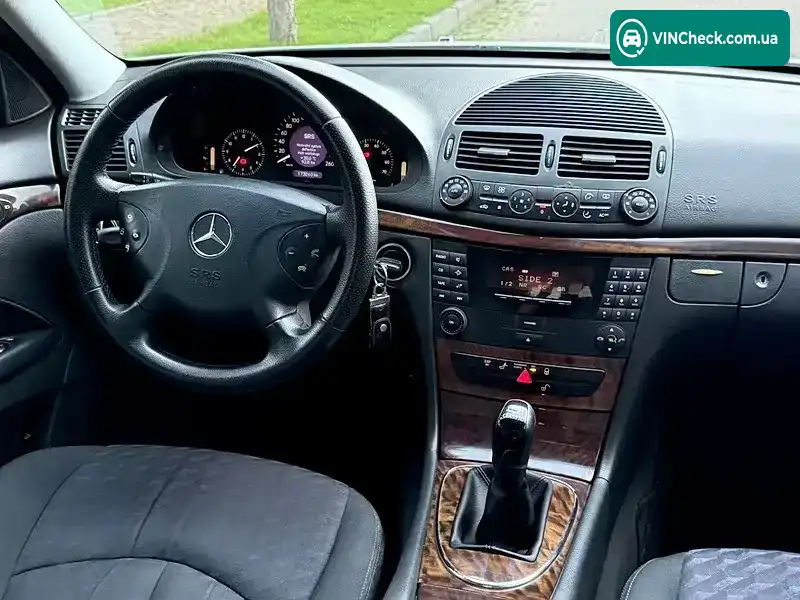 Mercedes-Benz E-Class 2002, фото з оголошення 2 з 21, VIN WDB2110421A180960