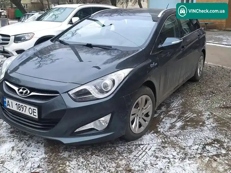 Hyundai i40 2015, фото з оголошення 1 з 21, VIN KMHLB81UAFU102928